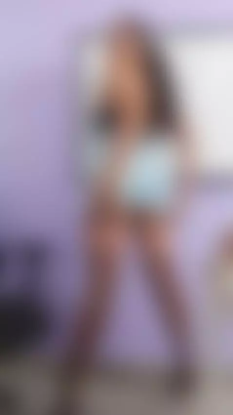 pantyhose, latina, bigass by anndromeeda