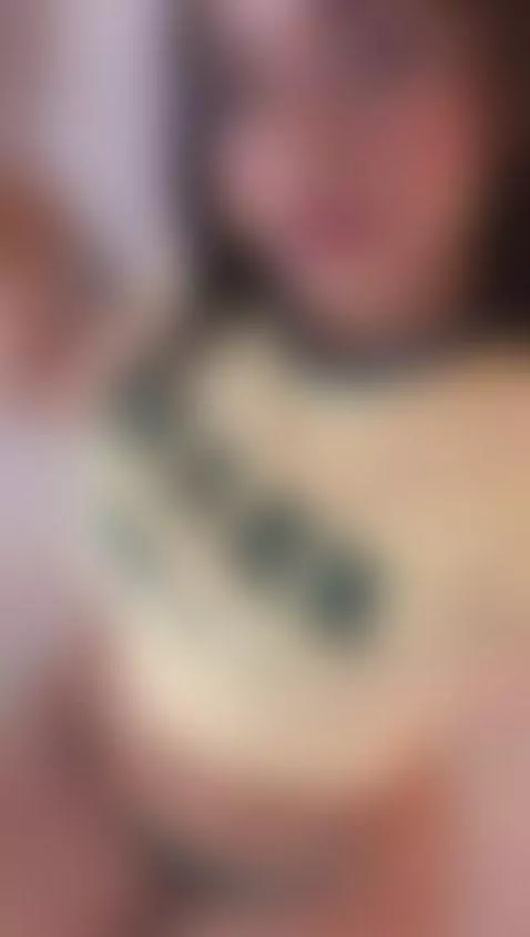 você quer brincar comigo ❤️‍🔥 by valevianney