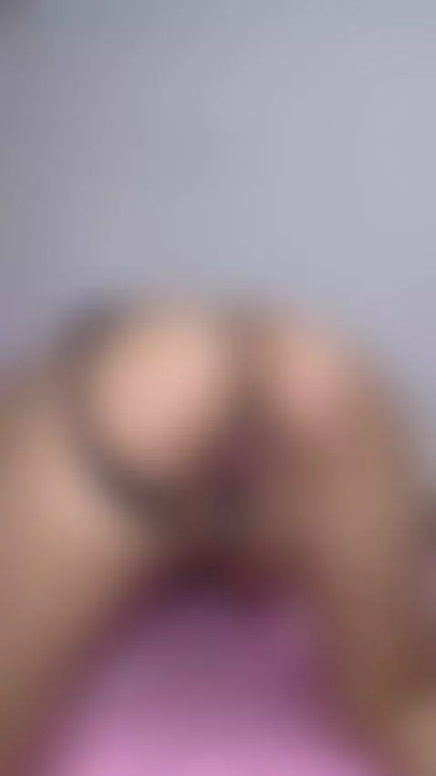 Join to my show in chaturbate by pattymm