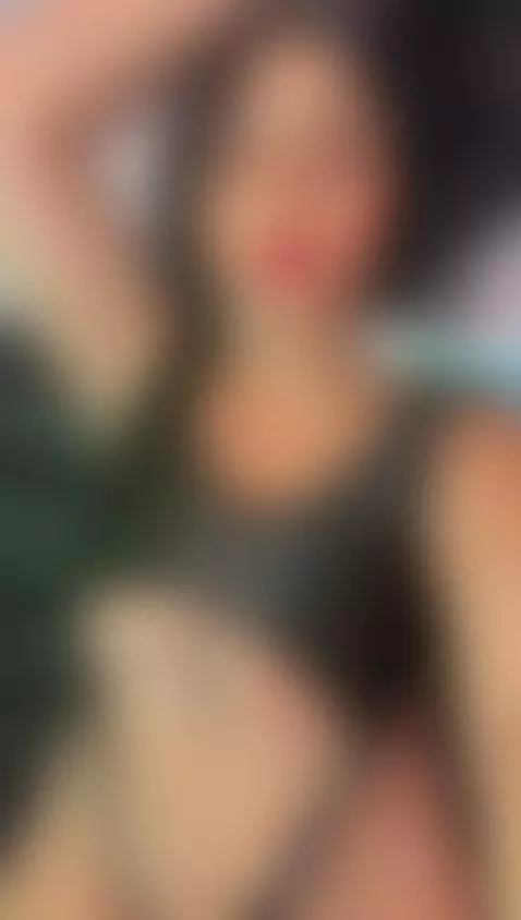 This naughty girl is better with lingerie or without it?😈💦 by hannascottx