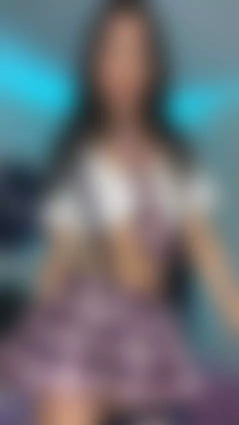 I'm a sweet petite girl 😈😈 by isanixon