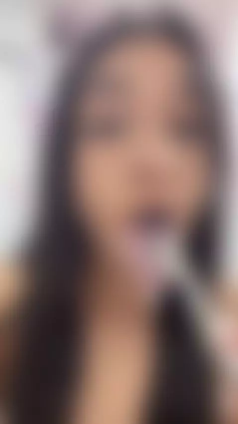 Do you like what you see? 🥰🔥 by isanixon