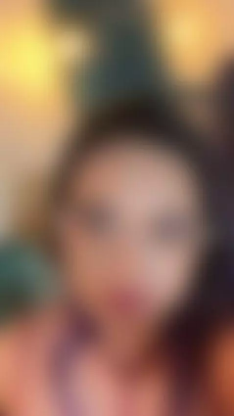 What you can enjoy here... 😏 by anne-mallow