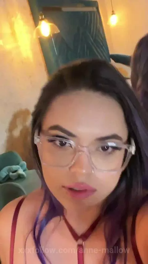 What you can enjoy here... 😏 by anne-mallow