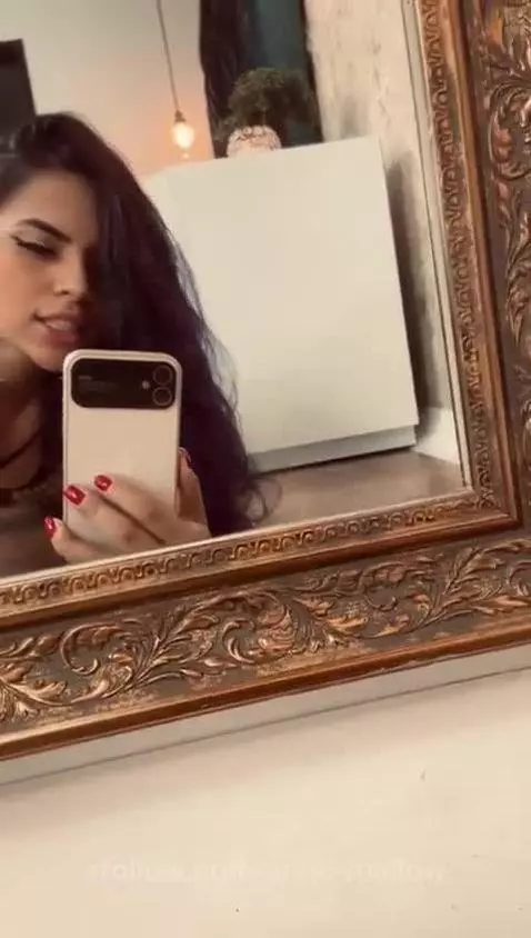 Fuck me in front of the mirror to see my face of pleasure by anne-mallow