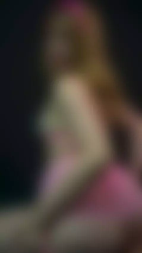 let's not lose the sexy and horny touch that you provoke in ... by emmaa-blonde