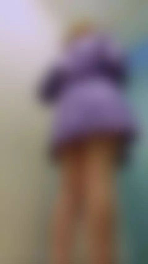 I'm going to take a shower, want to join me?..💦 by emmaa-blonde