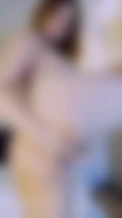 You behave… and I’ll reward you with this ass. Deal? 🤝🍑 by emmaa-blonde