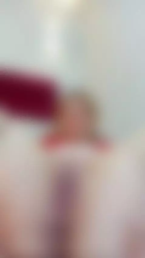 I’m built for your pleasure. Prove it.🔥 by emmaa-blonde