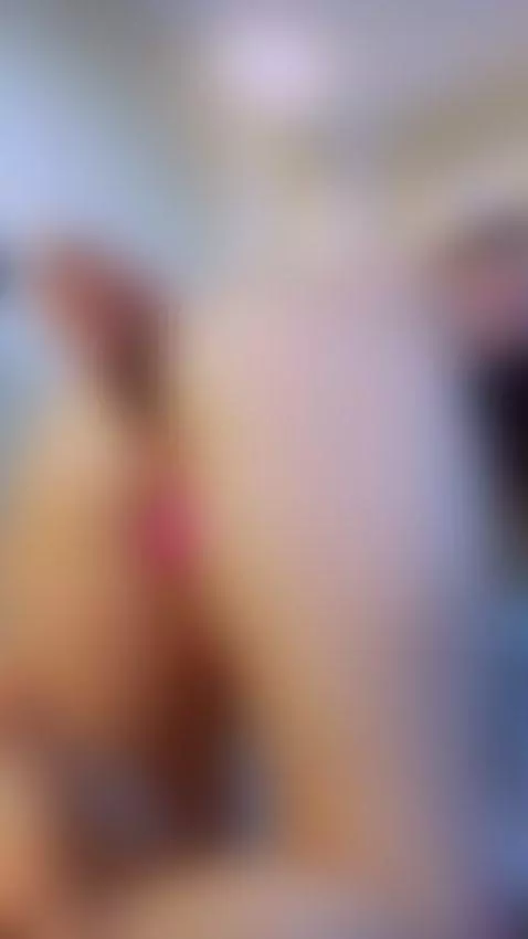 Would you like come here and fuck me asshole in this positio... by emmaa-blonde