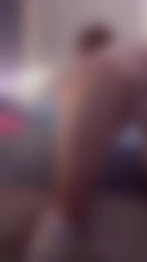 Shaking for dayyyyysss by kendrakaps