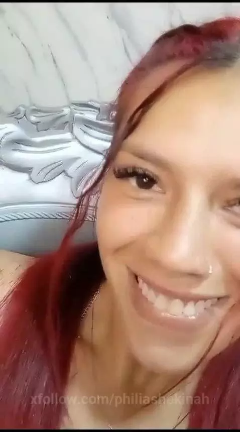 Hello ♥ by philiashekinah