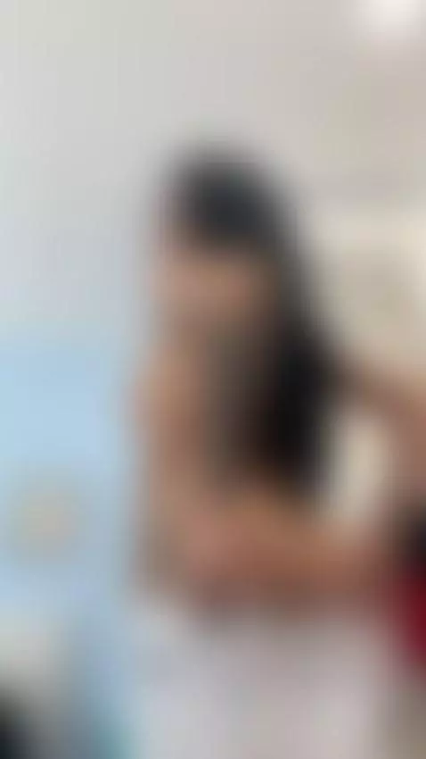 Do you help me? 😜 by pierinaseymour