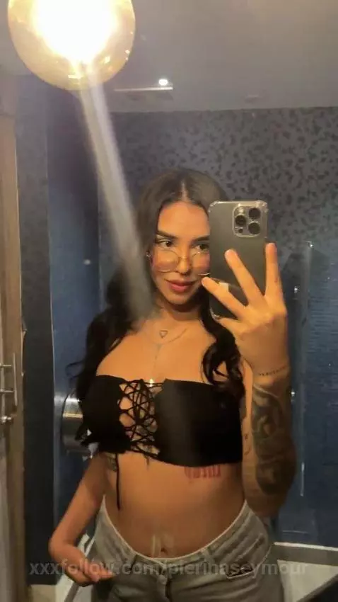 UPS! I'm in the wrong bathroom 😜😜 by pierinaseymour