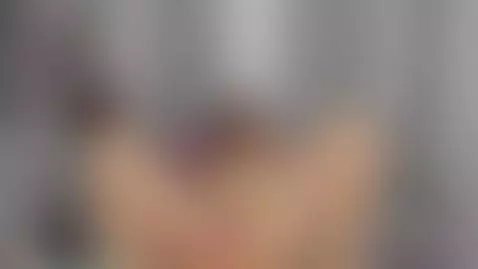 I'm very horny now! come see me! by sophie-am