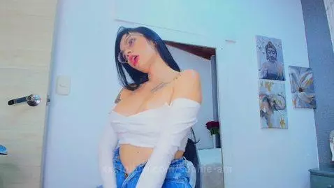 Look at this seduction before you start 💥 by sophie-am