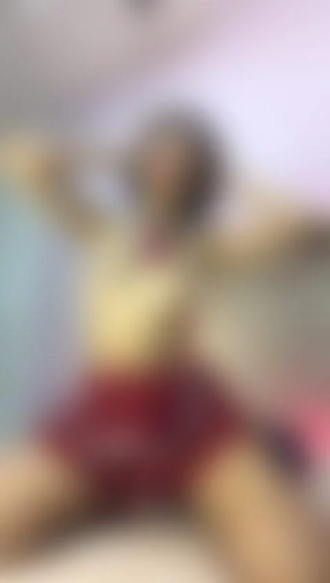 come on play whith me by lizzyknox