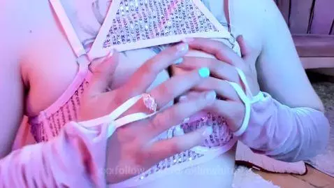 I am so lustful that I want you to enjoy my hot body and fil... by broklinwhite