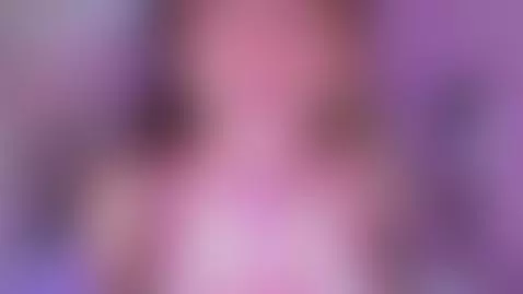 come and ride these hot curves by broklinwhite