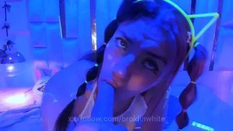 I love swallowing all your milk after giving you a good blow... by broklinwhite