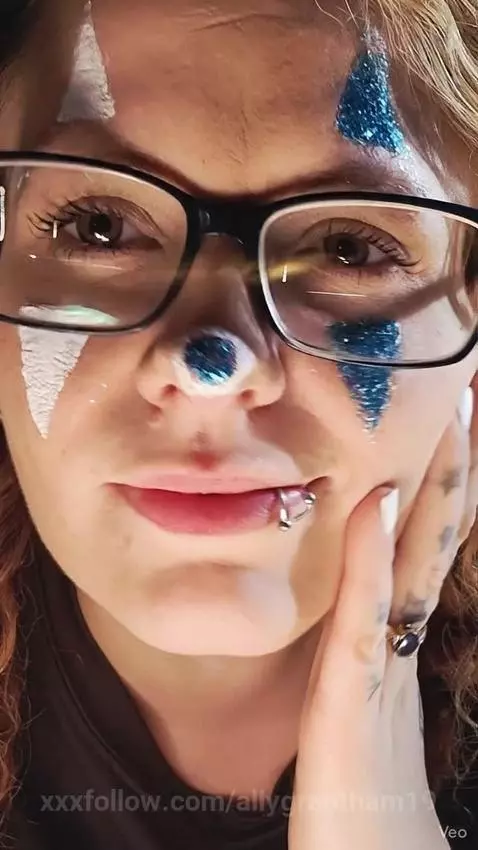 me by allygrantham19