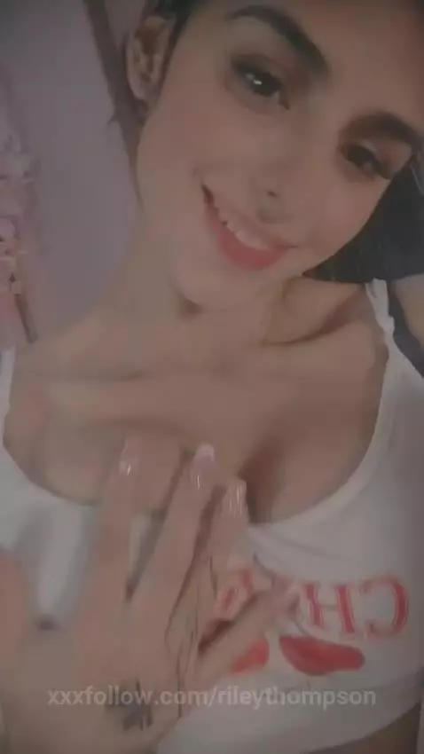 Come and enjoy this kinky girl 🔥😈 by rileythompson