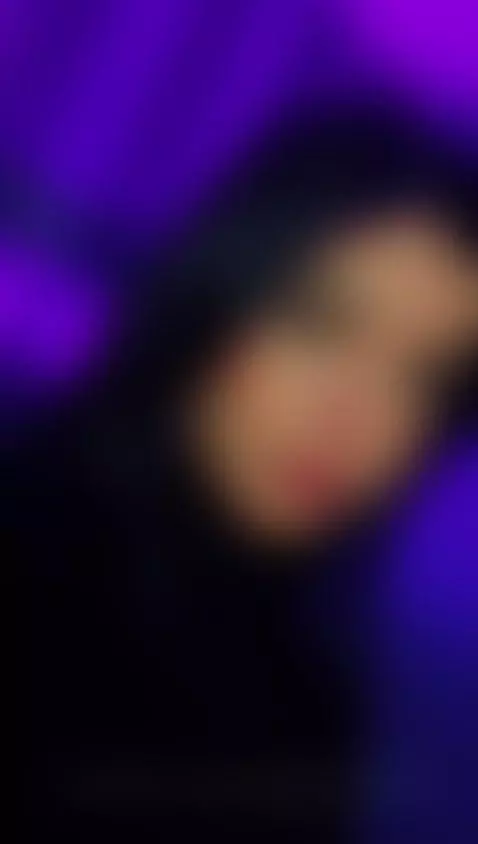 I want a kiss from you by angelinastone