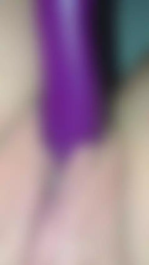 I need someone to lick my pussy 🤤💋😈 cum meet me on chaturbat... by dixie-comanche