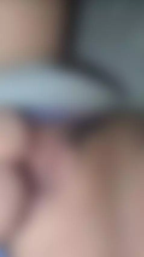 head to chaturbate & watch me pet the nice kitty 😼 Share the... by dixie-comanche