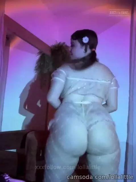 Booty and Butterfly by lollalittle