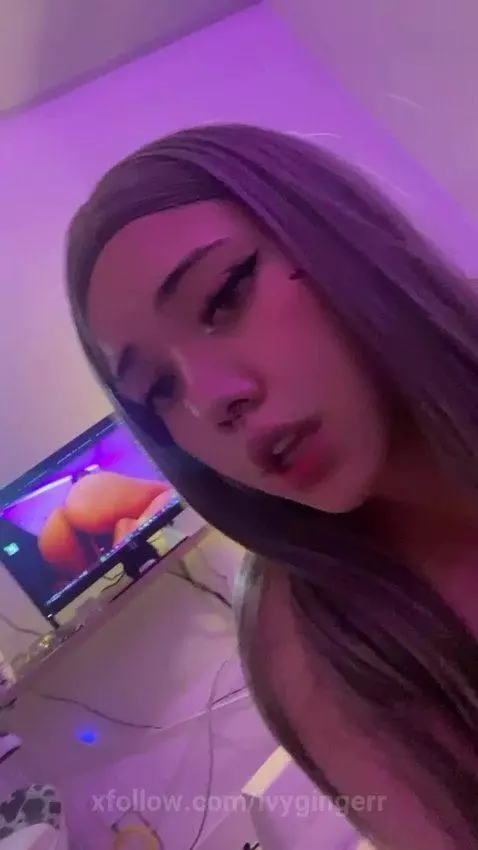 Come and spank my ass by ivygingerr