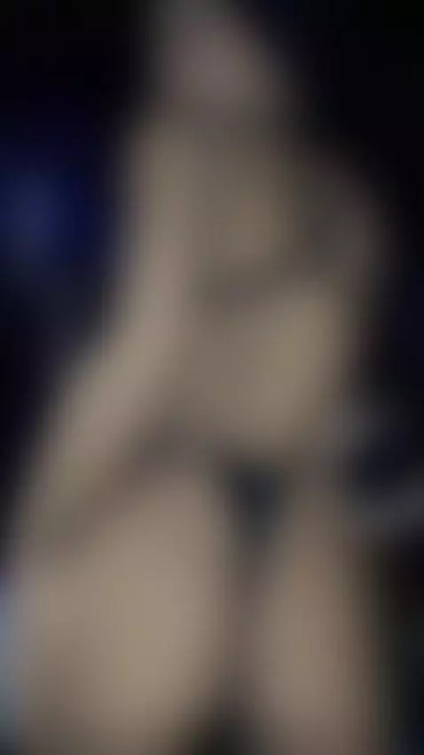 Something tasty is about to happen... 👄🔥 If you know, you kn... by kloesuarez