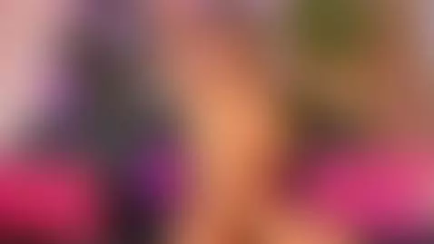 Dancing sexy by kloesuarez