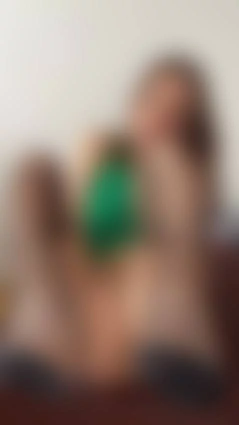 My smooth pussy is waiting for your tongue 😋💖 by sophiarivers