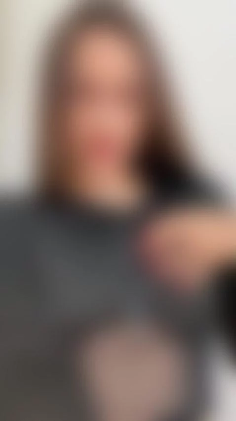 Hi, can we chat on my OF? 💖😏 by sophiarivers