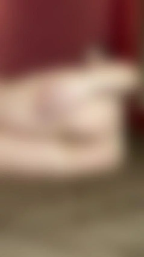 Jump into bed with me, honey 😋💋 by ellabrooks