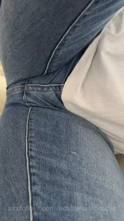 Explore the sexy body.😘‼️ by adulterouscouple