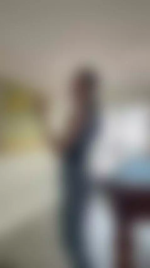 chilling ...... by oliviamonroee