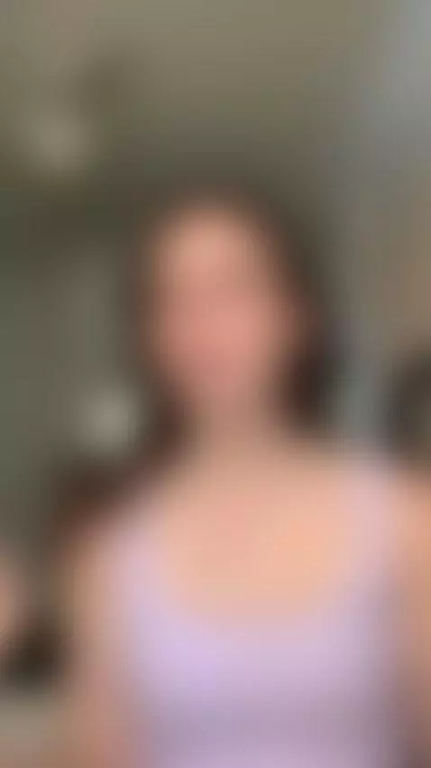 hi there .... by oliviamonroee