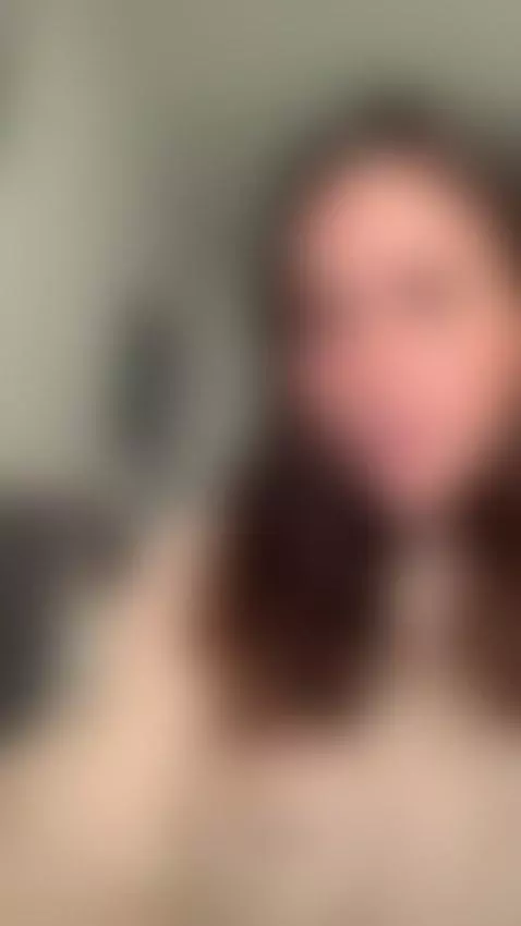 feeling happy by oliviamonroee