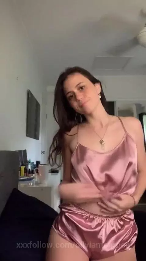 hi there by oliviamonroee