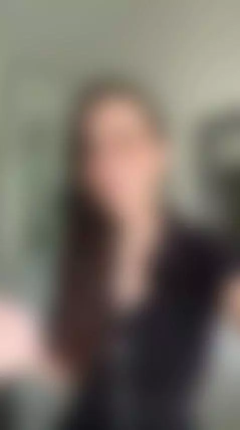 smiles by oliviamonroee