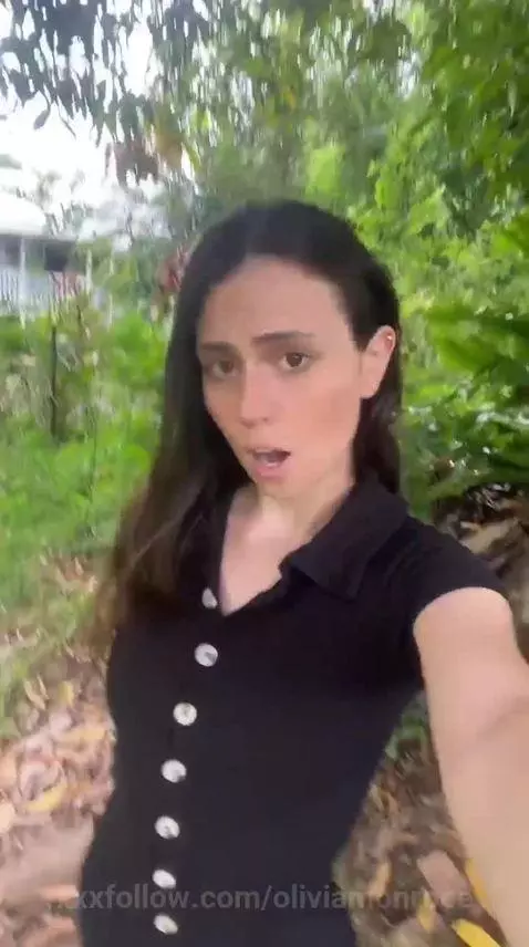 smiles by oliviamonroee