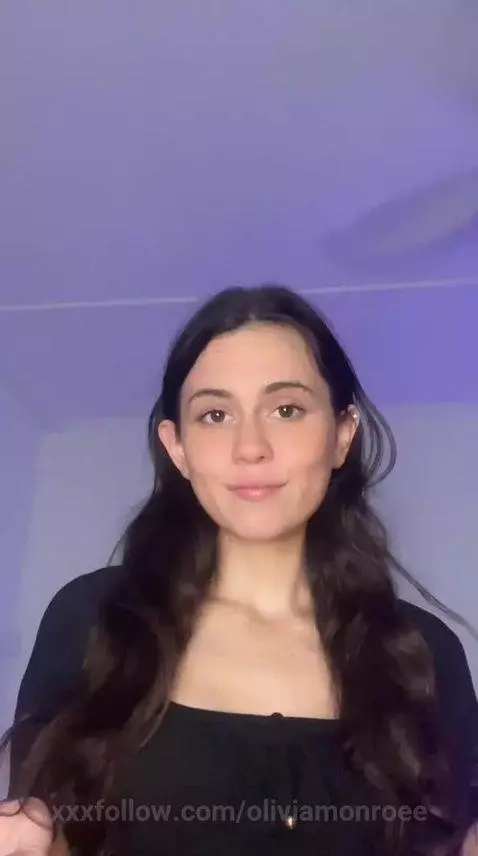 hey ;] by oliviamonroee