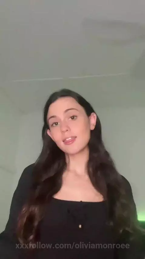 hey smiles by oliviamonroee