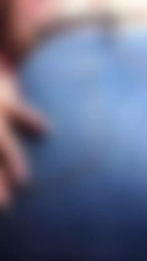 Today I want to be that distraction that you don't let go of... by evaafoxxy