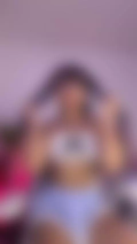 Today I feel naughty 👀 do you want to see why? by nahia-low