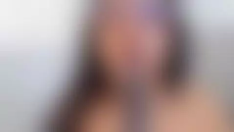 COME ON IM ONLINE NOW by scarlet-lovee