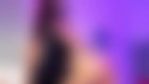 LOOK AT MY BIG ASS. DO YOU WANNA PLAY WITH IT ? 🍑🍑😈 by scarlet-lovee