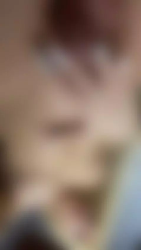 I have a surprise but only for those who arrive on time by arianavalbuena